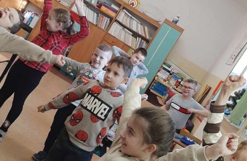 Zajęcia z Uważnej Edukacji w klasach I-III