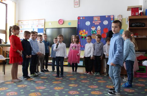 Oddziały przedszkolne świętują Dzień Babci i Dziadka