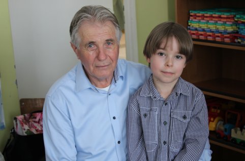 Oddziały przedszkolne świętują Dzień Babci i Dziadka