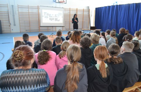 Pogadanka z przedstawicielem Ośrodka Interwencji Kryzysowej w Biłgoraju