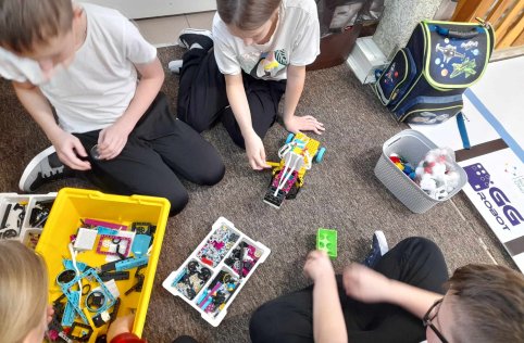 Zajęcia z robotyki - luty 2024