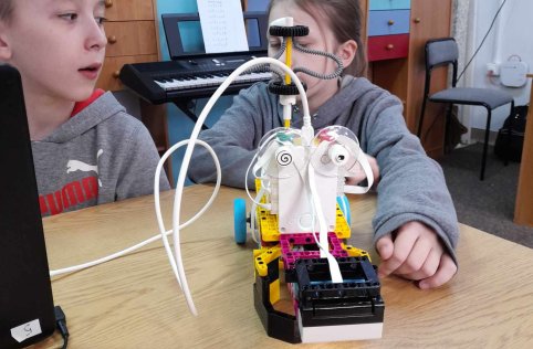 Zajęcia z robotyki - luty 2024