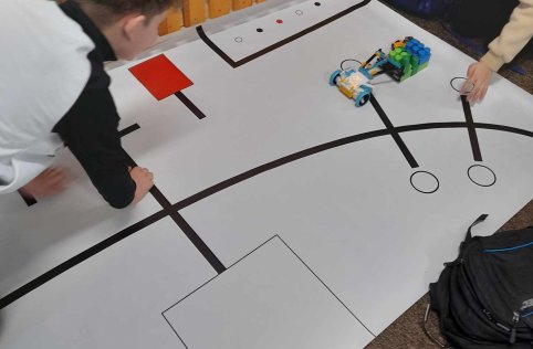 Zajęcia z robotyki - luty 2024