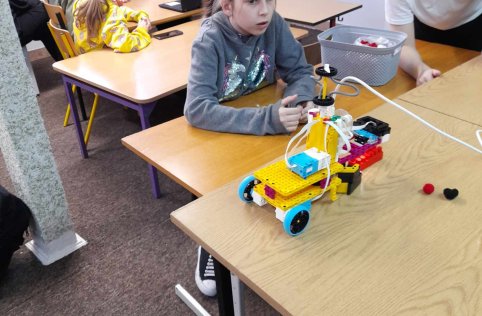 Zajęcia z robotyki - luty 2024