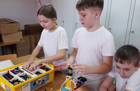 Zajęcia z robotyki - luty 2024