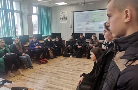 Uczniowie klasy VIII odwiedzili RCEZ