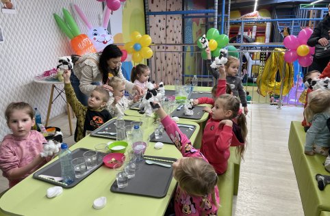 Przedszkolaki na wycieczce w Biłgoraju