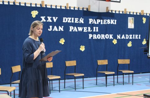 Obchody Dnia Papieskiego w naszej szkole