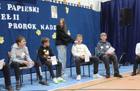 Obchody Dnia Papieskiego w naszej szkole