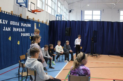 Obchody Dnia Papieskiego w naszej szkole