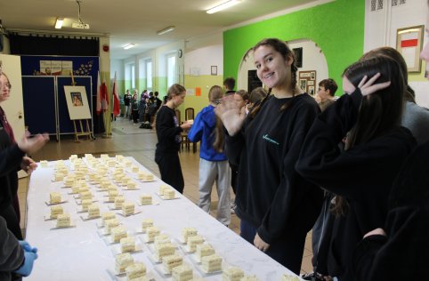 Obchody Dnia Papieskiego w naszej szkole