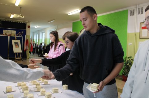 Obchody Dnia Papieskiego w naszej szkole