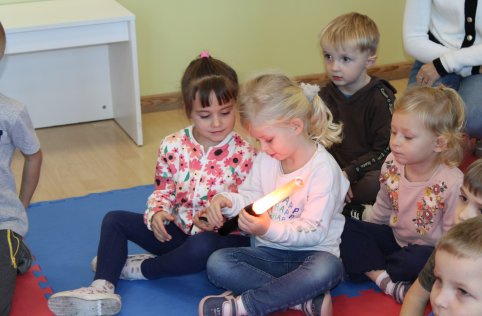 Pogadanka z przedstawicielem policji w naszej szkole