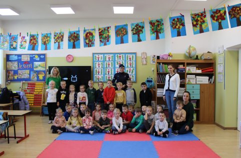 Pogadanka z przedstawicielem policji w naszej szkole