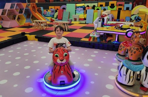 Wycieczka uczniów do Rzeszowa i Nowej Dęby