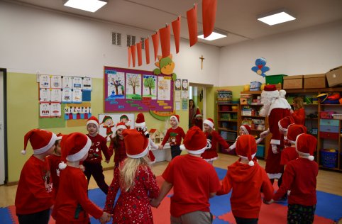 Święty Mikołaj znów w naszej szkole 2025