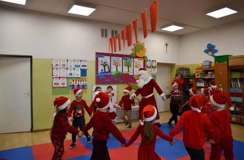 Święty Mikołaj znów w naszej szkole 2025