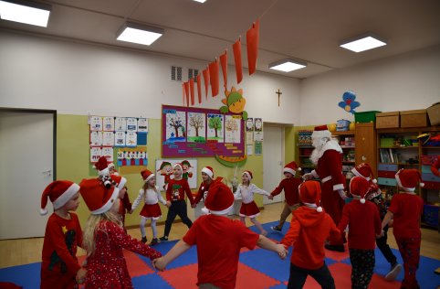 Święty Mikołaj znów w naszej szkole 2025