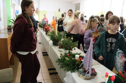 Kiermasz ozdób świątecznych – pomagamy Adasiowi Iwanejko