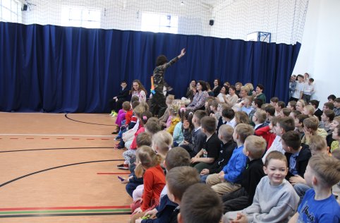 Akademia z okazji Dnia Kobiet