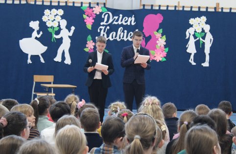 Akademia z okazji Dnia Kobiet