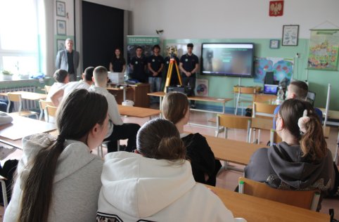 Spotkanie z uczniami Technikum w Zwierzyńcu