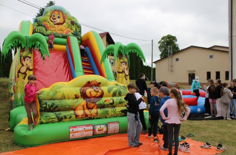 Dzień Dziecka w naszej szkole - radość, zabawa i wspólne świętowanie