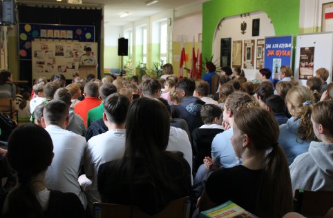 Udział w akcji czytelniczej Jak nie czytam jak czytam
