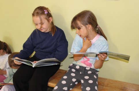 Udział w akcji czytelniczej Jak nie czytam jak czytam